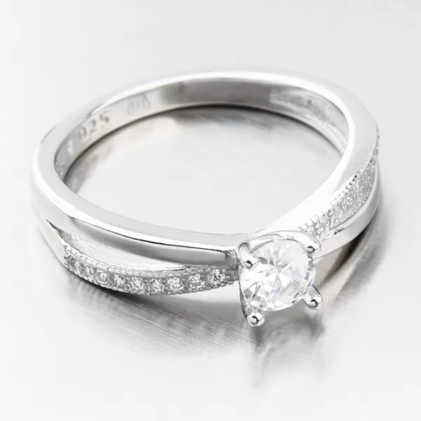 Stříbrný prsten se zirkony GST-11624