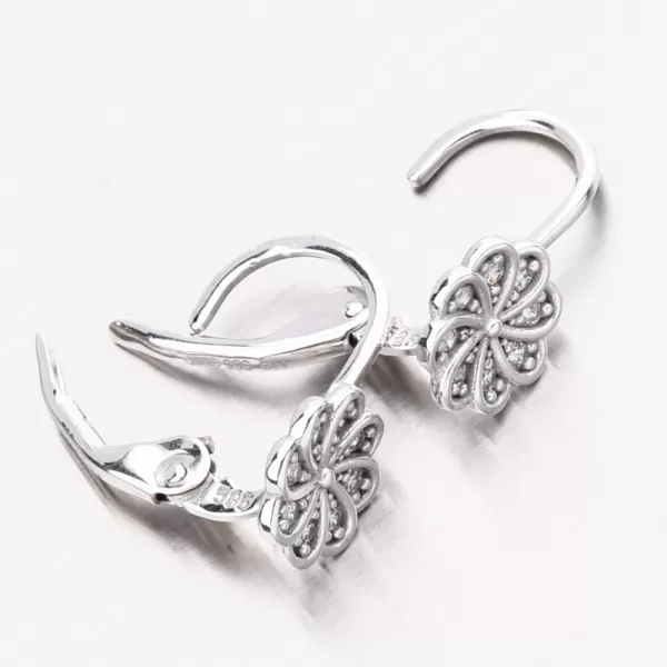 Náušnice z bílého zlata s květinou 42-32024