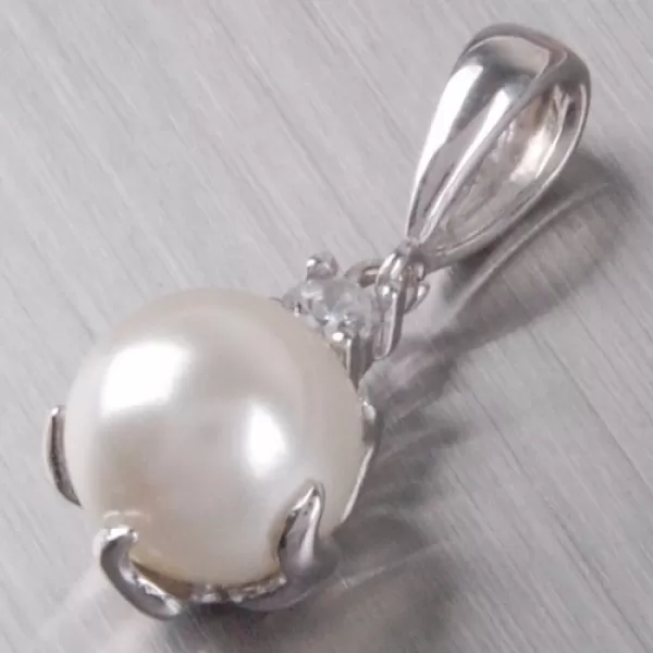 Stříbrný prsten s perlou a zirkony 6T1190B