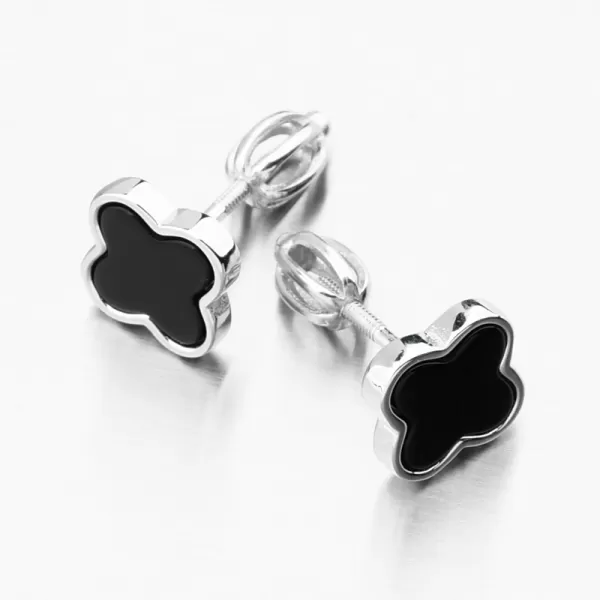 Stříbrné náušnice čtyřlístky s onyxem PKL-2247