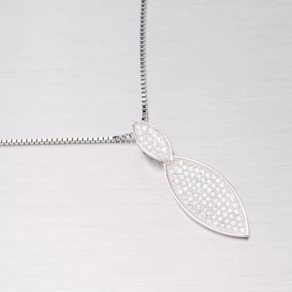 Stříbrný přívěsek ZP10257